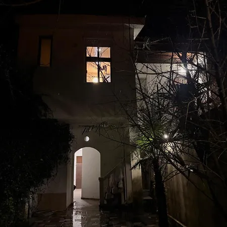 דירה Luxury In Gjuhadol שקודר